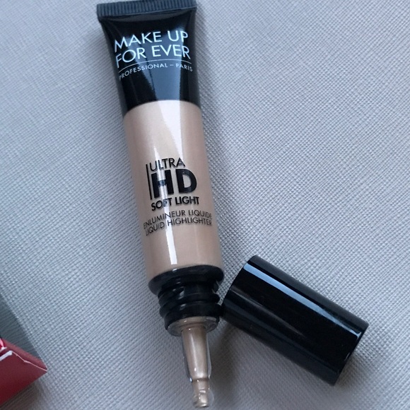 makeup forever liquid highlighter